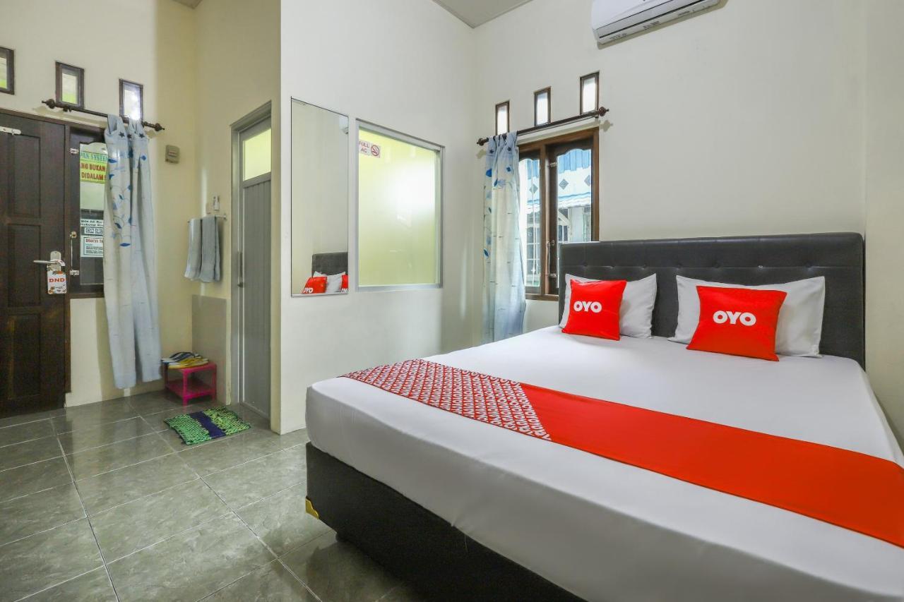 Oyo 3830 Dfarys Gh Syariah Hotel Balikpapan  Luaran gambar