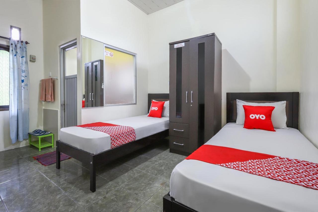 Oyo 3830 Dfarys Gh Syariah Hotel Balikpapan  Luaran gambar