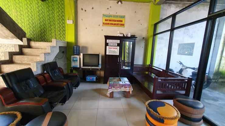 Oyo 3830 Dfarys Gh Syariah Hotel Balikpapan  Luaran gambar