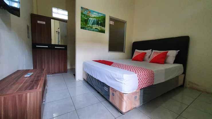 Oyo 3830 Dfarys Gh Syariah Hotel Balikpapan  Luaran gambar